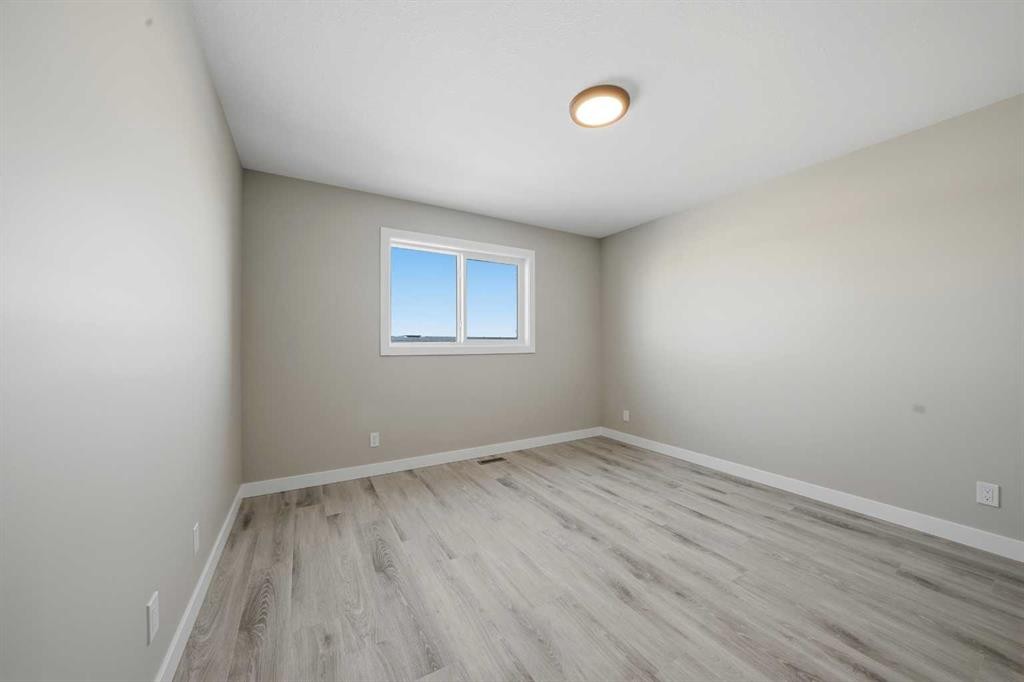 125 Hampton Crescent, Sylvan Lake, AB - Indoor Photo Showing Other Room
