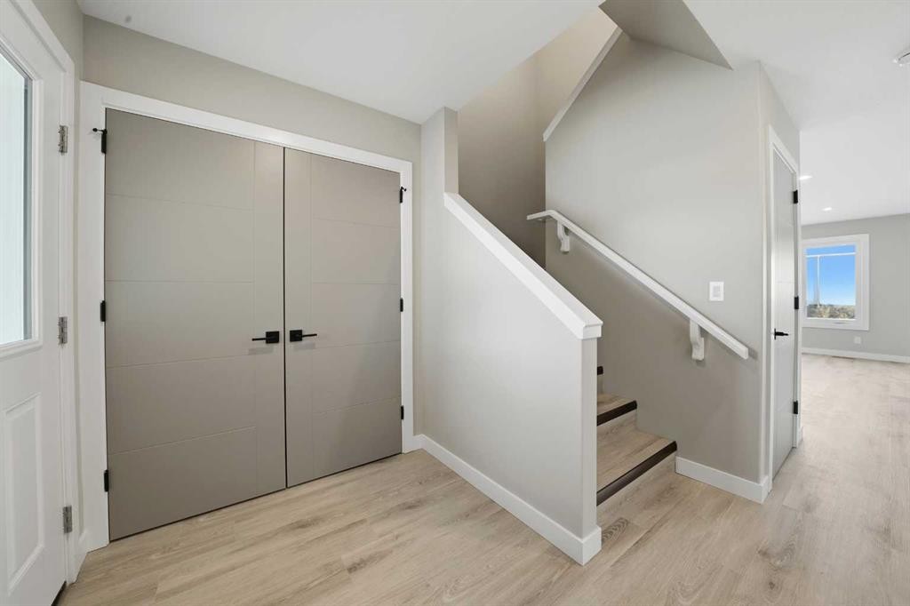 125 Hampton Crescent, Sylvan Lake, AB - Indoor Photo Showing Other Room