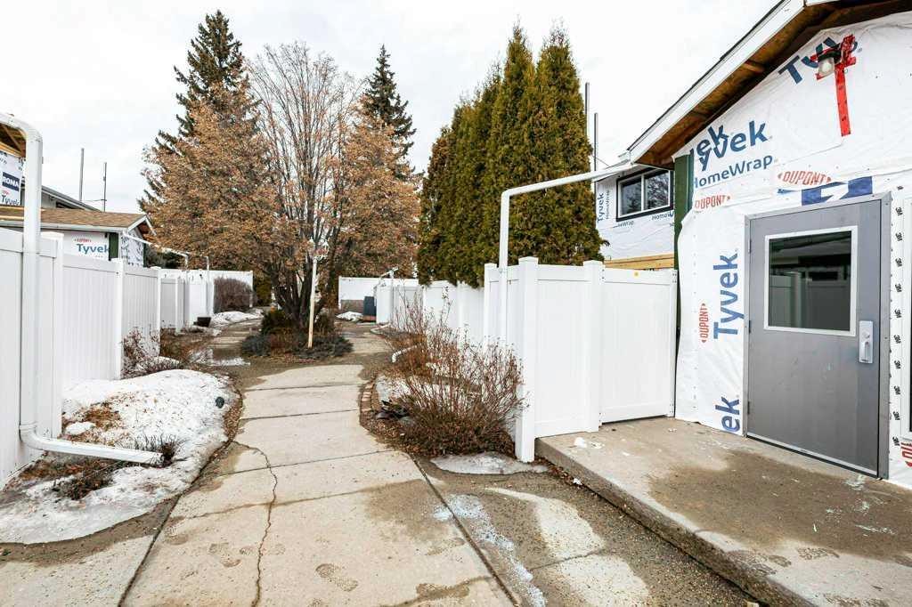 16-7 Stanton Street, Red Deer, AB - Outdoor