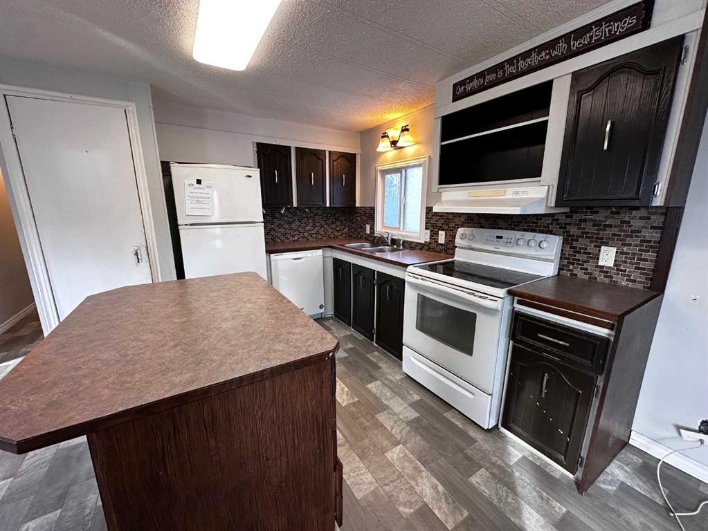 8-5103 61 Avenue, Olds, AB