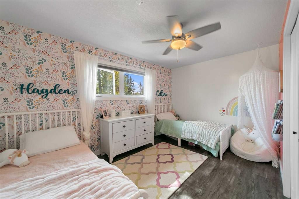 5409 48 Avenue, Killam, AB - Indoor Photo Showing Bedroom