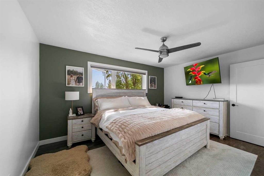 5409 48 Avenue, Killam, AB - Indoor Photo Showing Bedroom