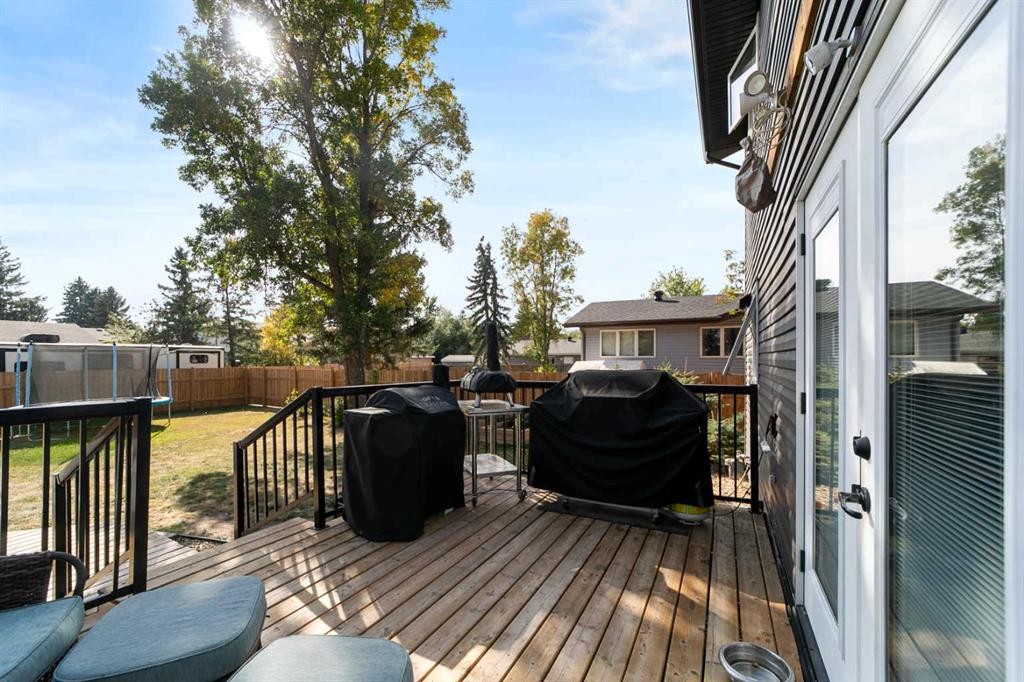 5409 48 Avenue, Killam, AB - Outdoor With Deck Patio Veranda With Exterior