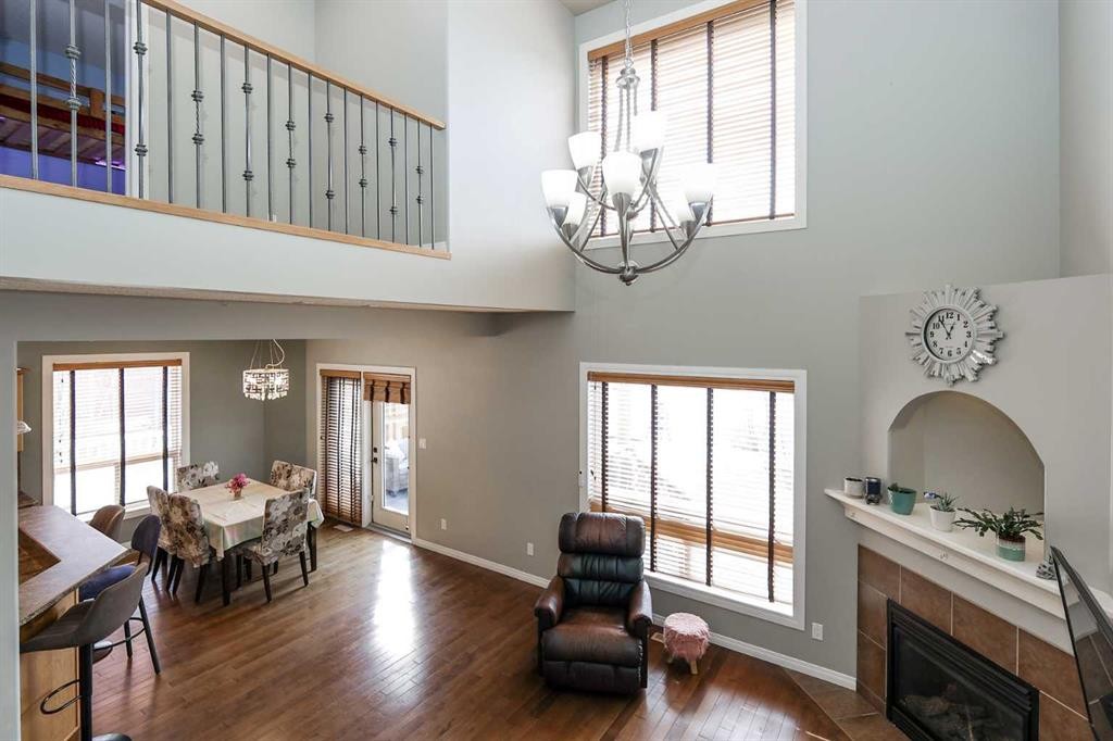 98 Pine Crescent, Blackfalds, AB - Indoor With Fireplace