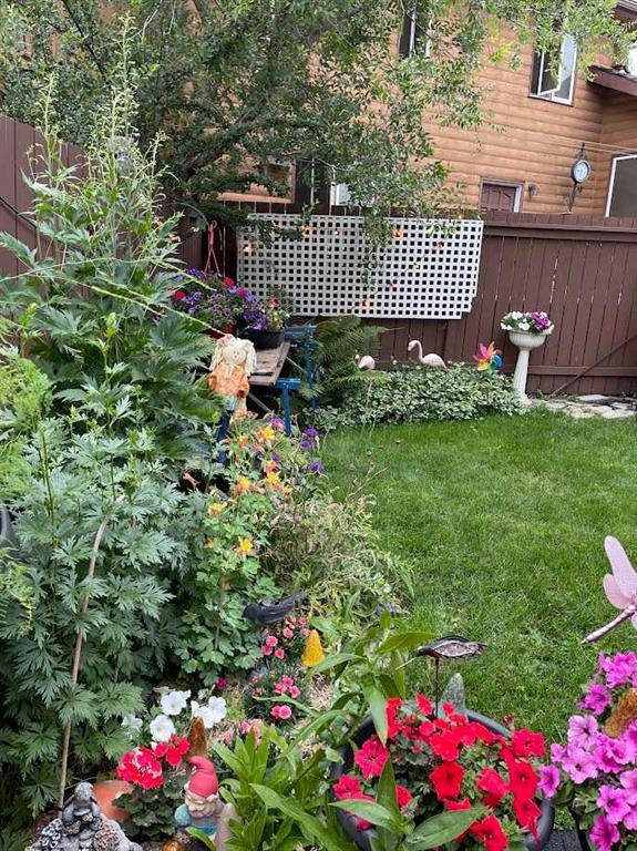 32 Greig Drive, Red Deer, AB - Outdoor