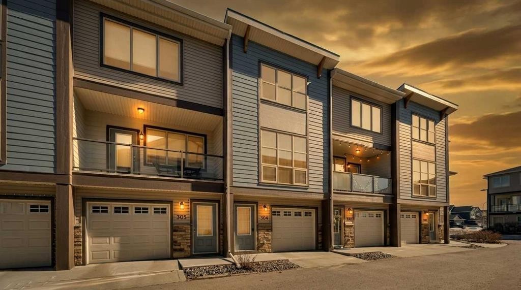 304-125 Caribou Crescent, Red Deer, AB - Outdoor With Balcony