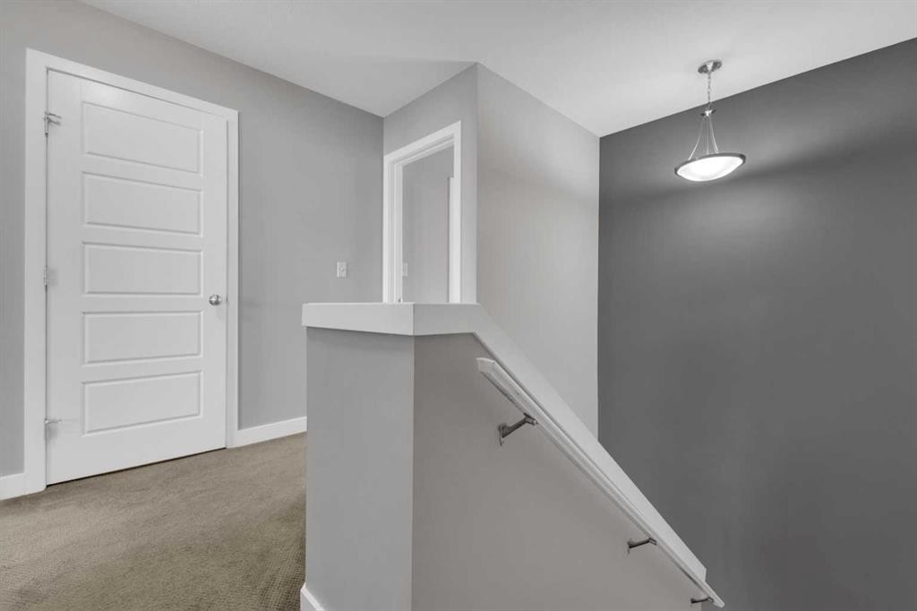 304-125 Caribou Crescent, Red Deer, AB - Indoor Photo Showing Other Room