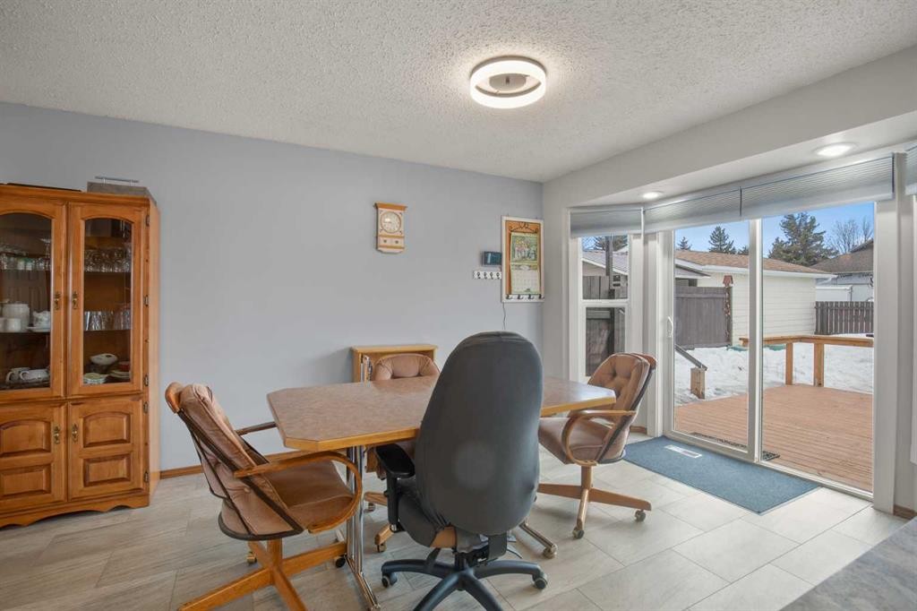 4708 55 Street, Killam, AB - Indoor Photo Showing Office