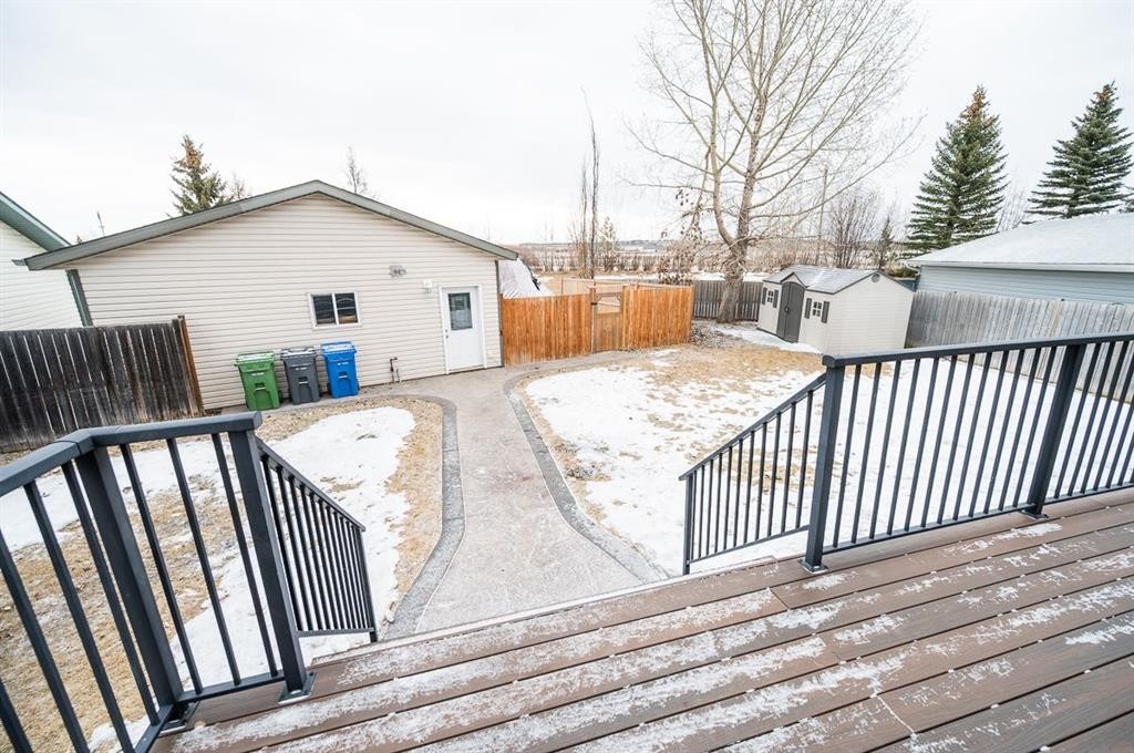 75 Doherty Close, Red Deer, AB - Outdoor With Deck Patio Veranda