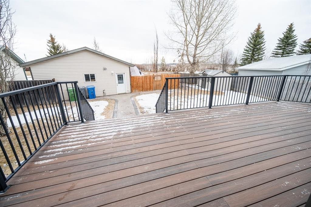 75 Doherty Close, Red Deer, AB - Outdoor With Deck Patio Veranda With Exterior