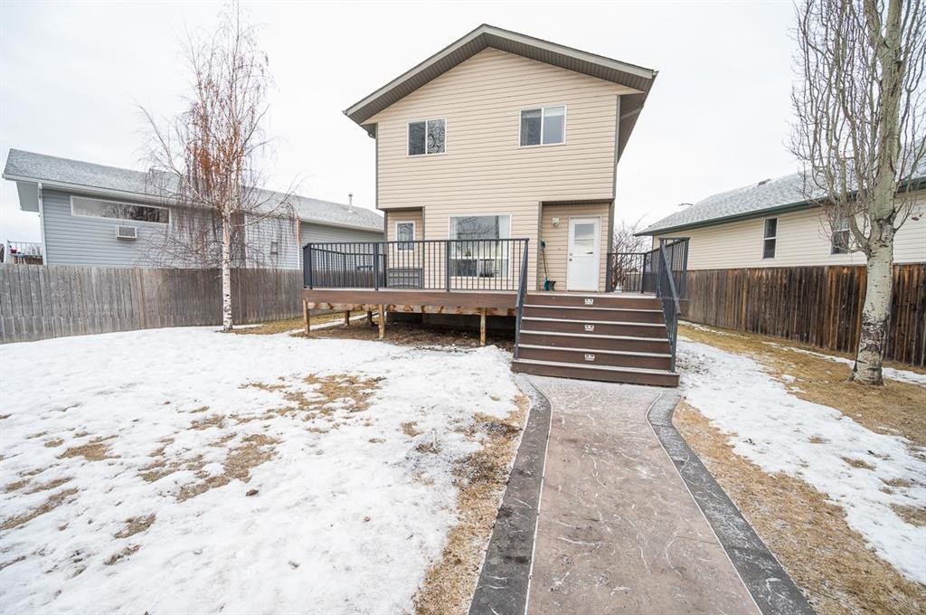 75 Doherty Close, Red Deer, AB - Outdoor With Deck Patio Veranda