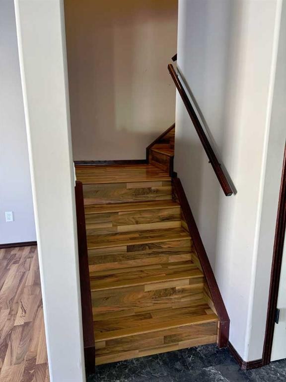 40 Alberts Close, Red Deer, AB - Indoor Photo Showing Other Room