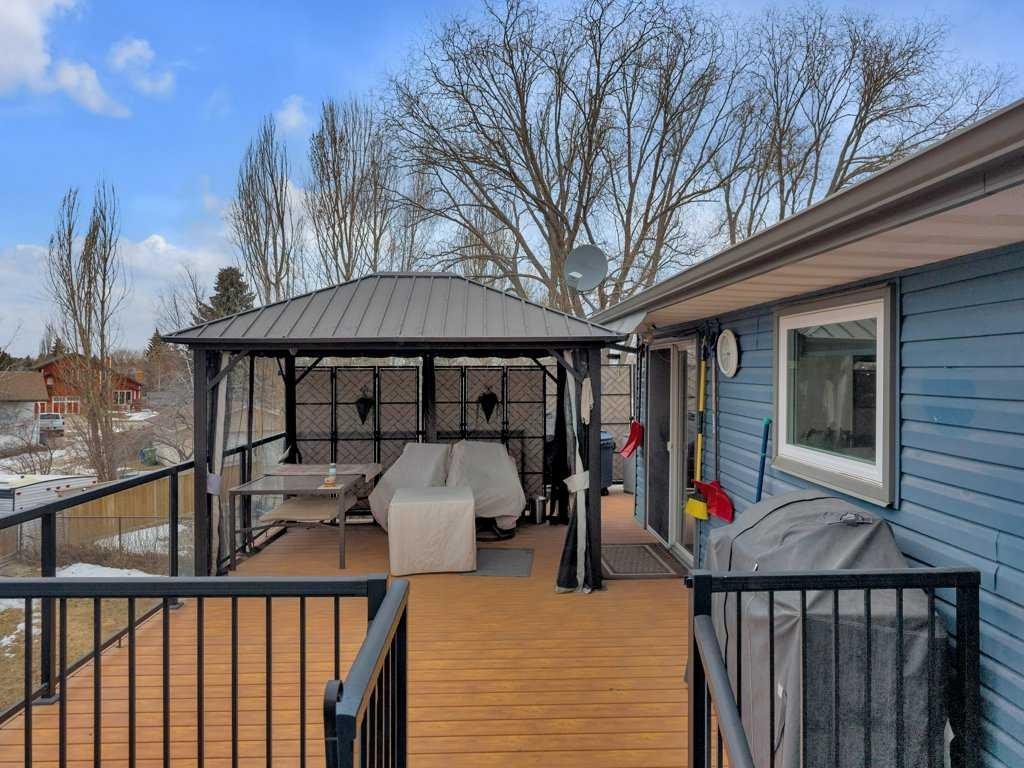 16 Markle Crescent, Red Deer, AB - Outdoor