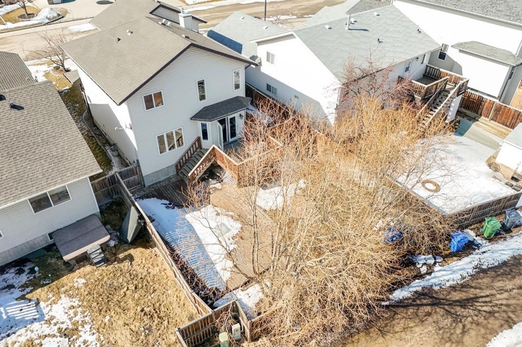 11 Inglis Crescent, Red Deer, AB - Outdoor