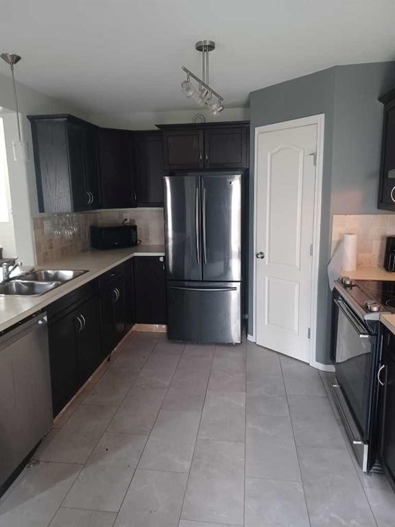 133 Old Boomer Road, Sylvan Lake, AB