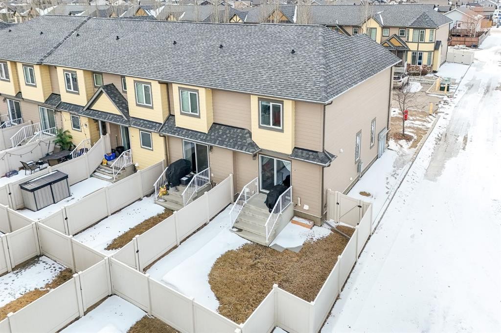 807-30 Carleton Avenue, Red Deer, AB - Outdoor