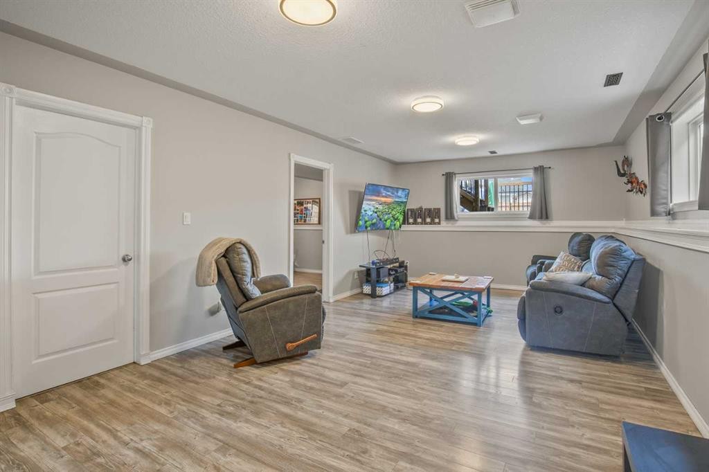 44 White Avenue, Red Deer, AB - Indoor