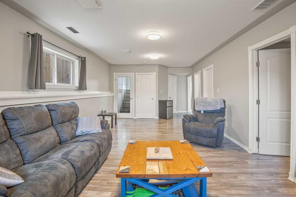 44 White Avenue, Red Deer, AB - Indoor Photo Showing Living Room