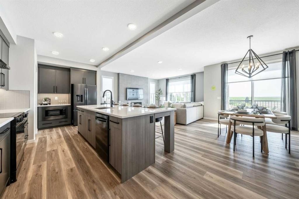 56 Osprey Hill Place Sw, Calgary, AB - Indoor Photo Showing Kitchen With Upgraded Kitchen