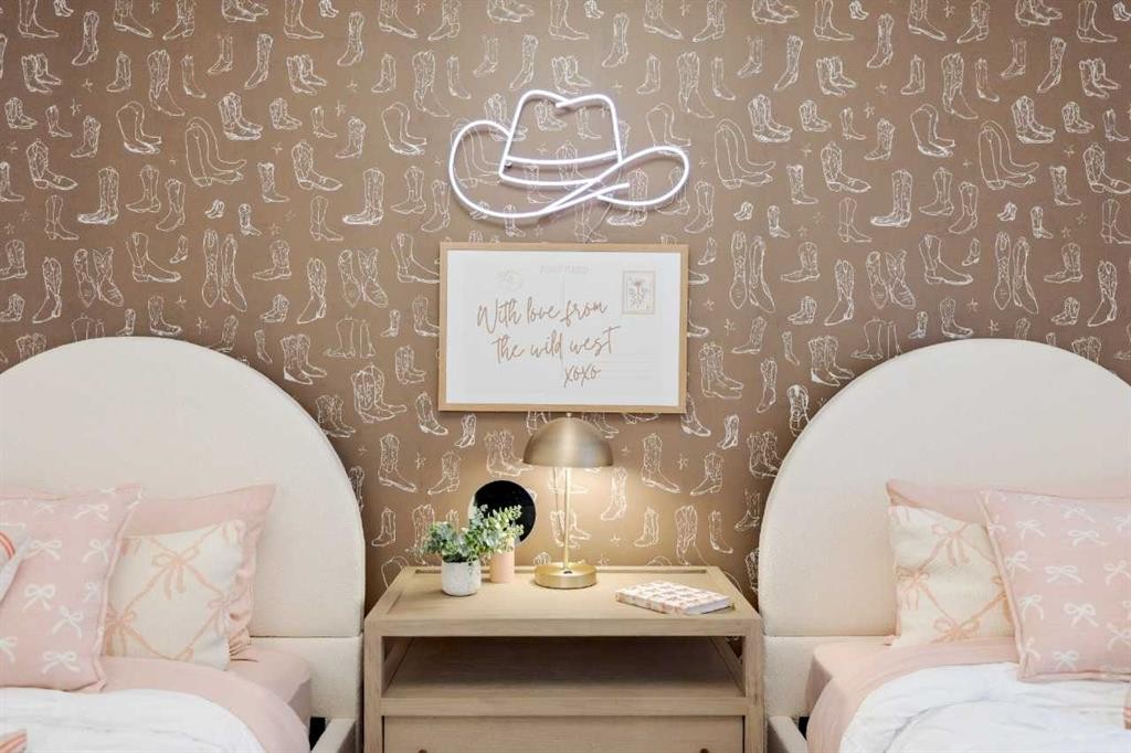 236 Amblestone Crescent Nw, Calgary, AB - Indoor Photo Showing Bathroom