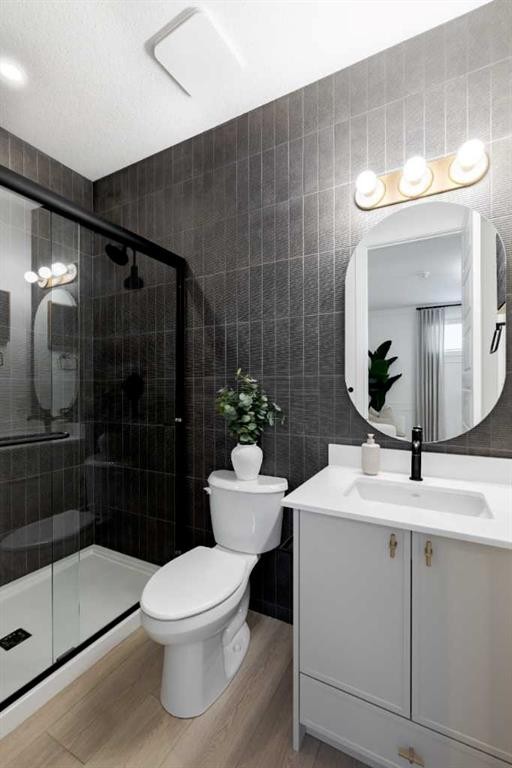 236 Amblestone Crescent Nw, Calgary, AB - Indoor Photo Showing Bathroom