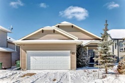 6404 60 Street Close Ponoka, AB T4J 1W1