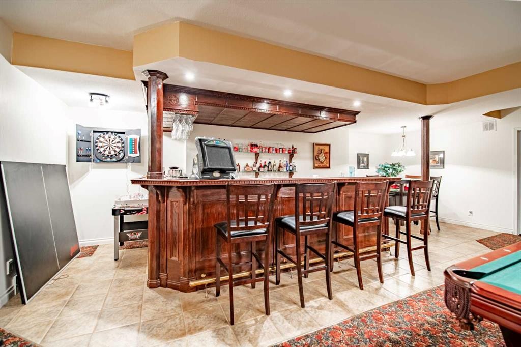 295 Jarvis Glen Close, Jarvis Bay, AB - Indoor Photo Showing Dining Room