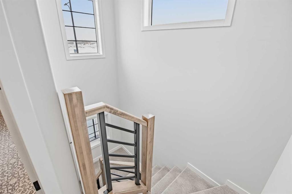 52 Iron Gate Boulevard, Sylvan Lake, AB - Indoor Photo Showing Other Room