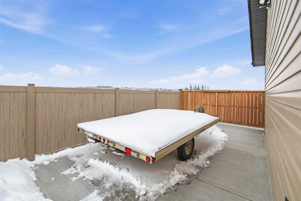 52 Iron Gate Boulevard, Sylvan Lake, AB - Outdoor