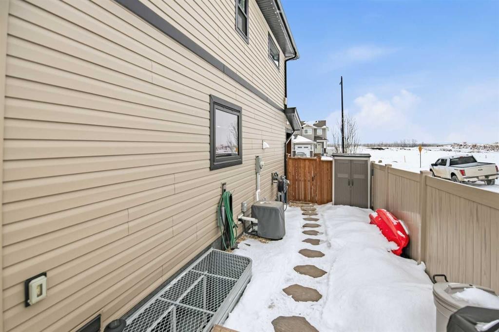 52 Iron Gate Boulevard, Sylvan Lake, AB - Outdoor With Exterior