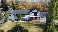 37301 range road 264 Rural Red Deer County, AB T4E 1J6