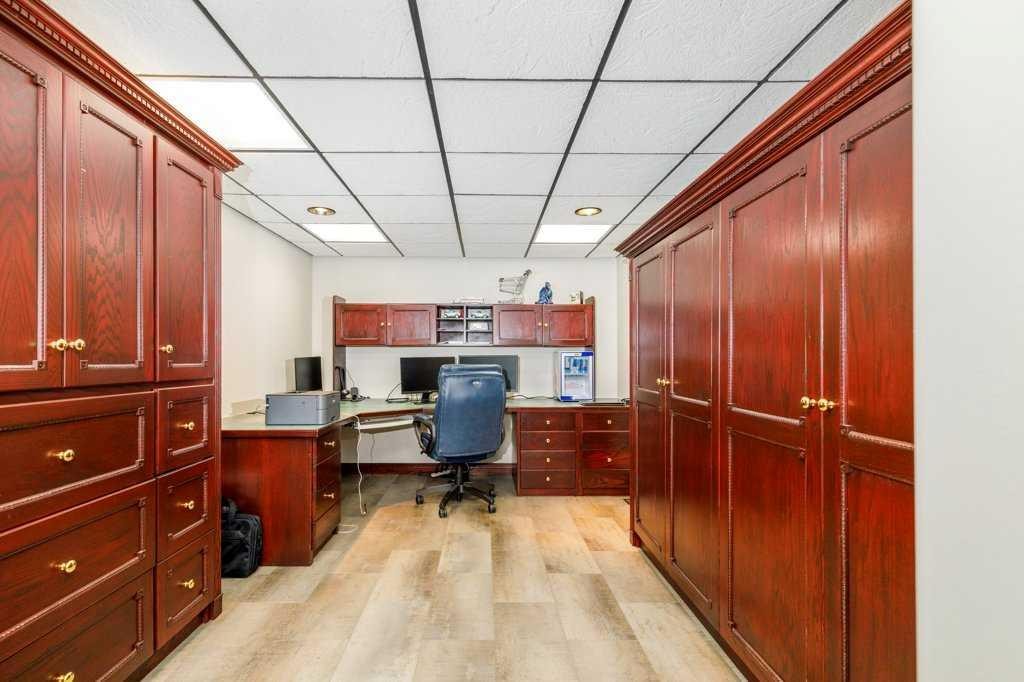 85 Oberlin Avenue, Red Deer, AB - Indoor Photo Showing Office