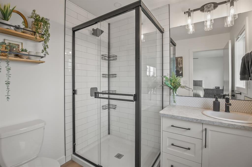 178 Ava Crescent, Blackfalds, AB - Indoor Photo Showing Bathroom
