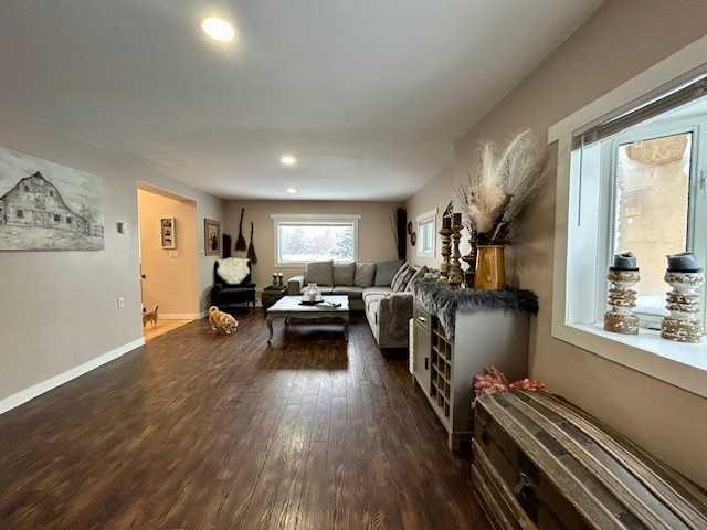 5008 54Th Ave, Bashaw, AB - Indoor