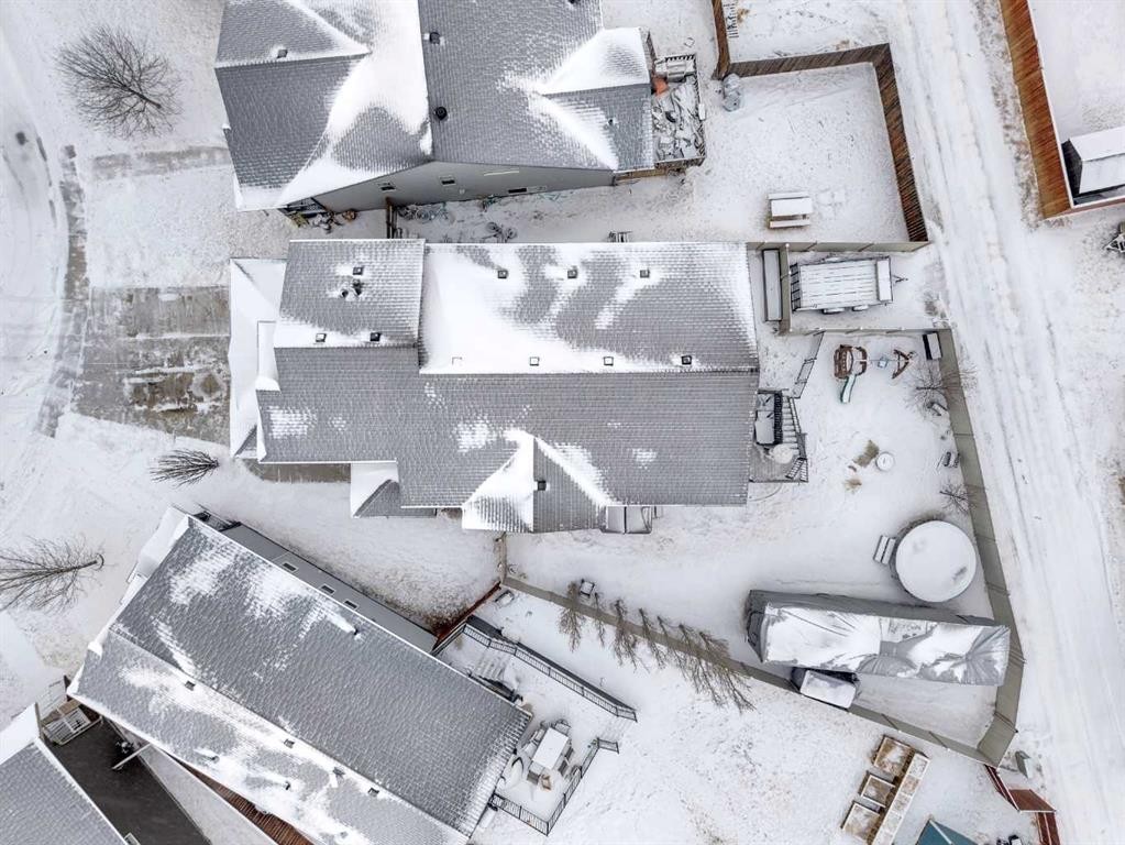 94 Mackenzie Crescent, Lacombe, AB -