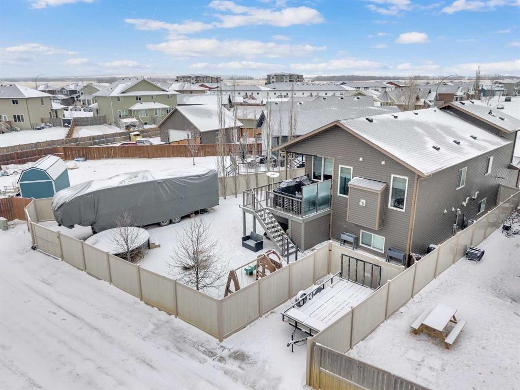 94 Mackenzie Crescent, Lacombe, AB - Outdoor