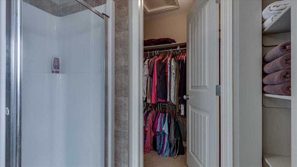 148 Valley Crescent, Blackfalds, AB - Indoor Photo Showing Other Room