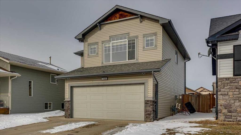 148 Valley Crescent, Blackfalds, AB - Outdoor With Exterior
