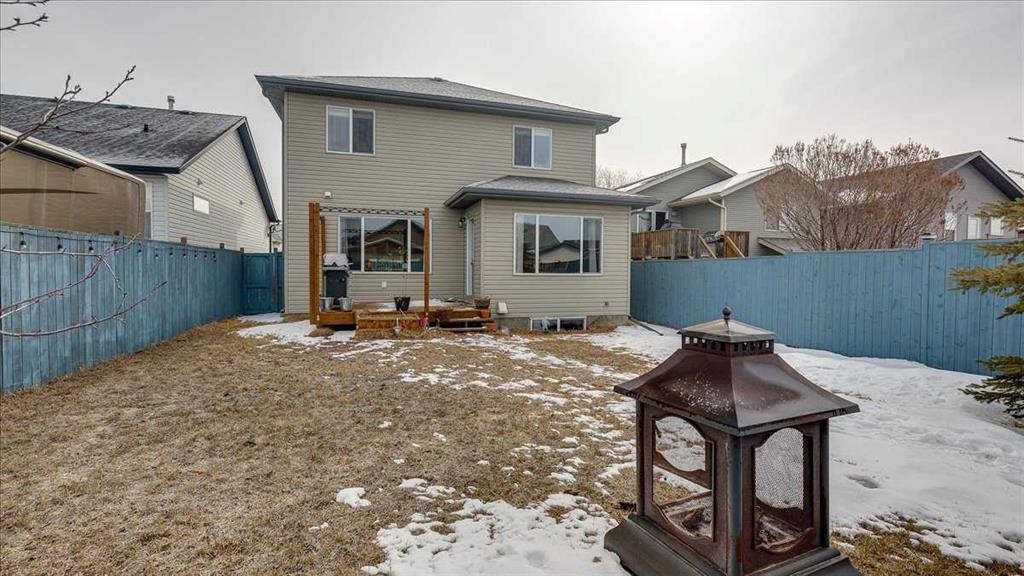 148 Valley Crescent, Blackfalds, AB - Outdoor With Exterior