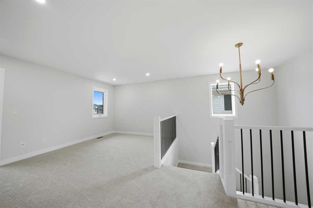 115 Crestview Boulevard, Sylvan Lake, AB - Indoor Photo Showing Other Room