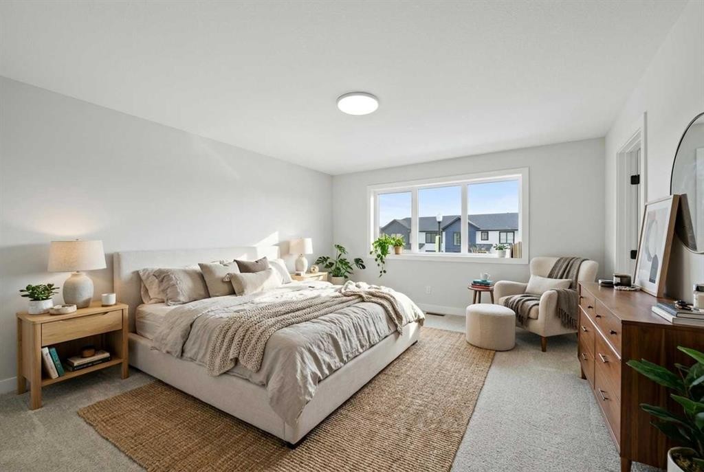 115 Crestview Boulevard, Sylvan Lake, AB - Indoor Photo Showing Bedroom