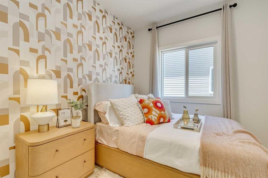 23 Verdure Gate Sw, Calgary, AB - Indoor Photo Showing Bedroom