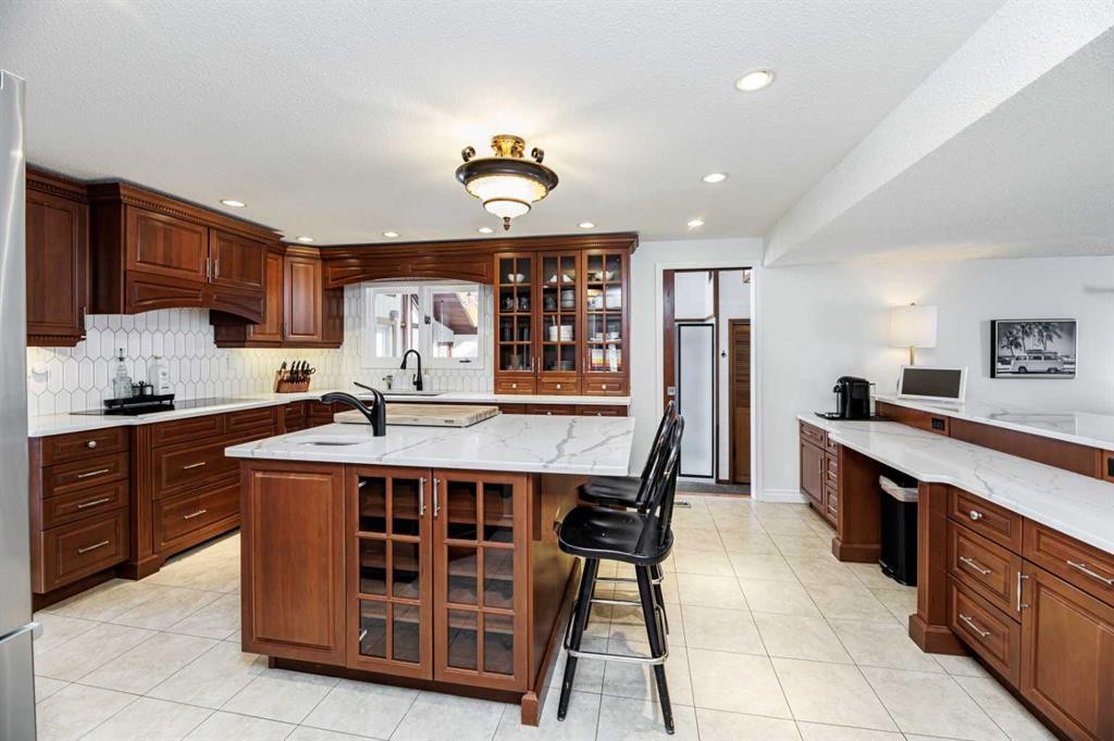 14 Warwick Drive, Red Deer, AB - Indoor