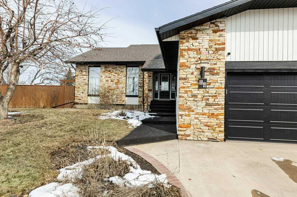 14 Warwick Drive, Red Deer, AB - Outdoor