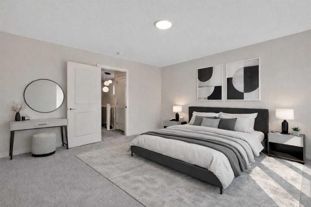 3 Heritage Link, Cochrane, AB - Indoor Photo Showing Bedroom