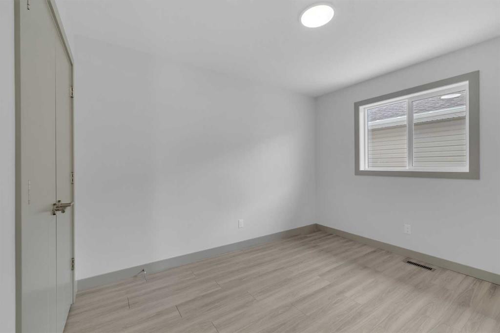 13 Vanson Close, Sylvan Lake, AB - Indoor Photo Showing Other Room