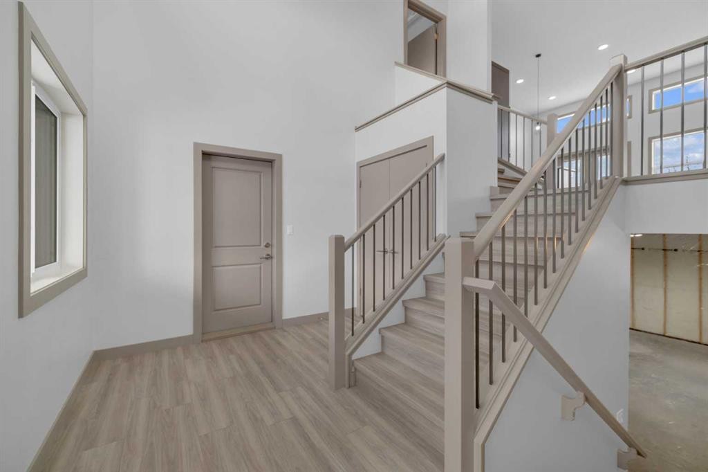 13 Vanson Close, Sylvan Lake, AB - Indoor Photo Showing Other Room