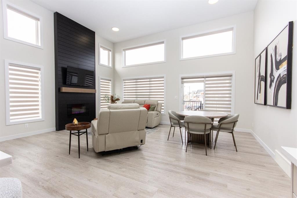 224 Emerald Drive, Red Deer, AB - Indoor Photo Showing Living Room With Fireplace