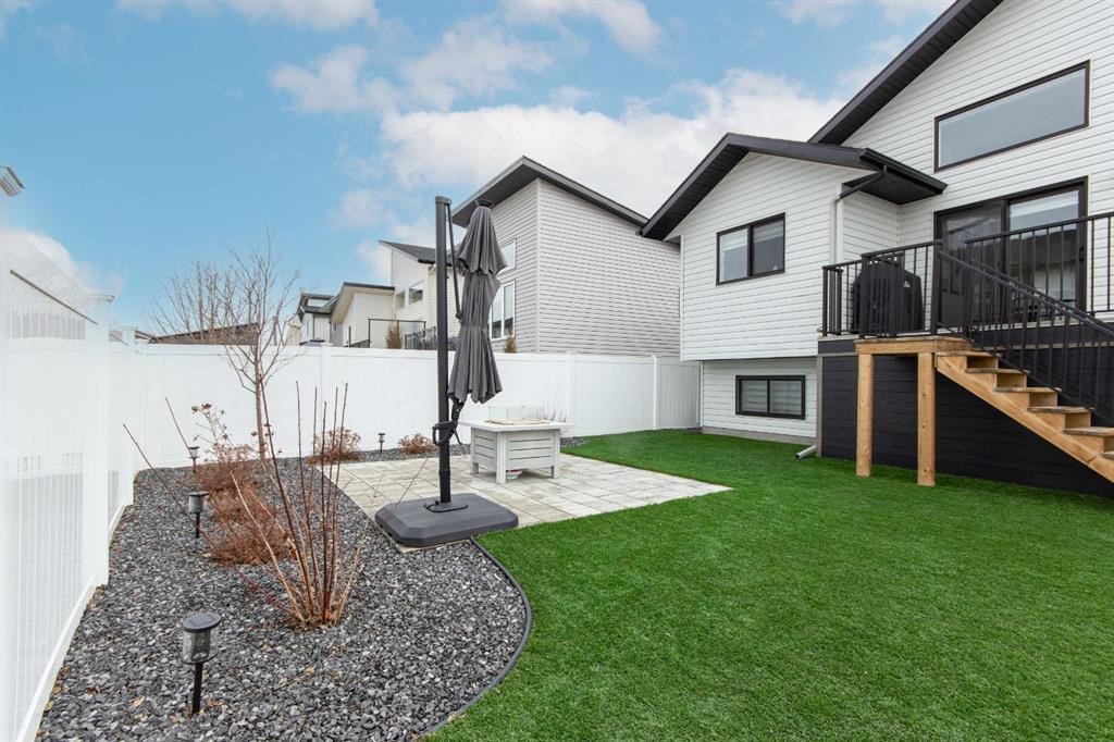 224 Emerald Drive, Red Deer, AB - Outdoor