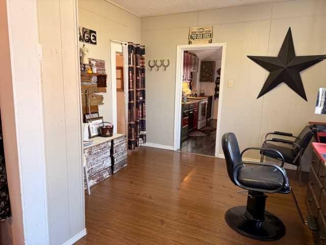 5016 51 Street, Hardisty, AB - Indoor